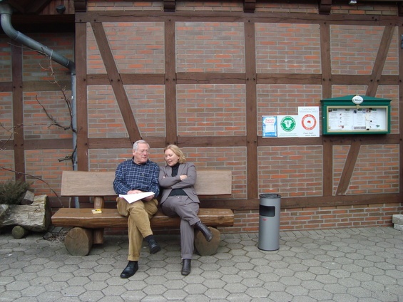 Christean Wagner und Rose-Marie Lecher im Gespräch.